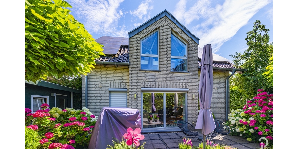 Charmantes und äußerst gepflegtes Einfamilienhaus mit hohem Wohnkomfort für junge Familien und Paare - Einfamilienhaus Mönchengladbach West | Angebot:27013450