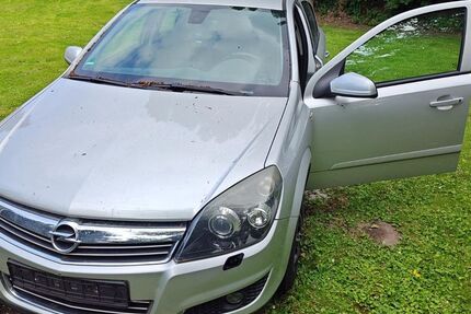 Opel Astra 199.627 km 1.700 &euro; Leverkusen 51371