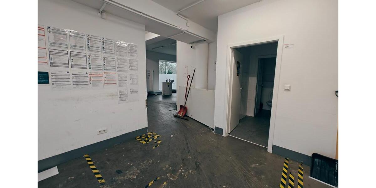 Gewerbeobjekt Düsseldorf Stadtbezirk 5 - 3.999&euro; | Angebot:21092770