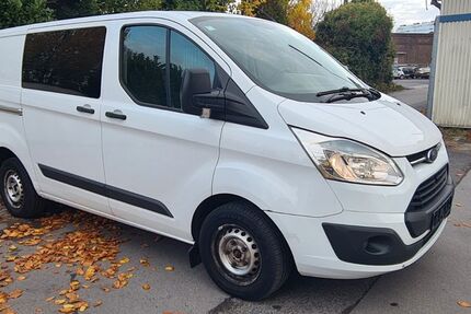 Ford Transit Custom 214.000 km 6.900 &euro; Mönchengladbach 41238