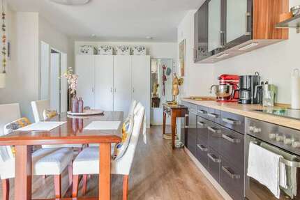Wohnung Solingen Central - 2 Zimmer, 60 m&sup2;, 580&euro; | Angebot:27163185