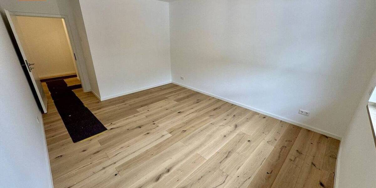 Etagenwohnung Düsseldorf / Urdenbach Urdenbach - 2 Zimmer, 100 m&sup2;, 499.000&euro; | Angebot:26775365