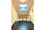 Dachgeschoßwohnung Düsseldorf Stadtbezirk 9 - 1 Zimmer, 33 m&sup2;, 460&euro; | Angebot:26153548