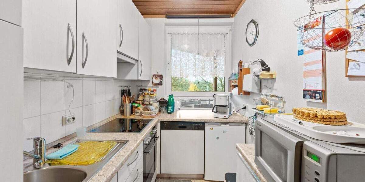 Etagenwohnung Düsseldorf Gerresheim - 4 Zimmer, 98 m&sup2;, 360.000&euro; | Angebot:24270441