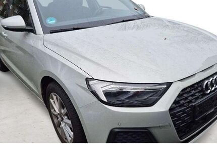 Audi A1 12.438 km 24.910 &euro; Duisburg-Rheinhausen 47226