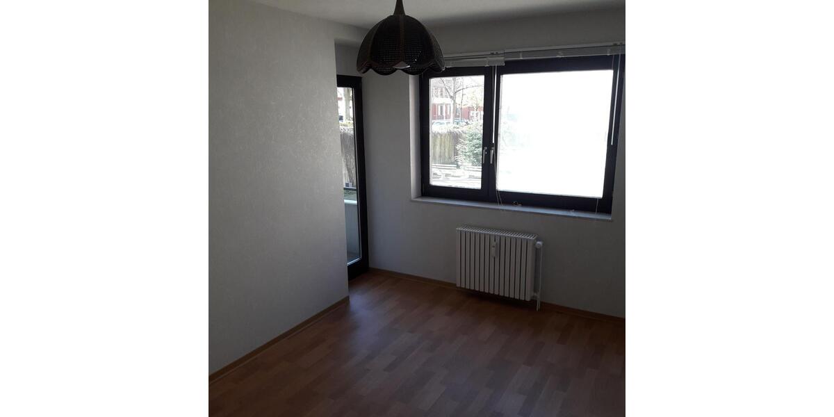 Etagenwohnung Solingen Wald - 2 Zimmer, 52 m&sup2;, 282&euro; | Angebot:25253611