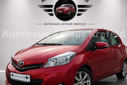 Toyota Yaris 61.000 km 8.400 &euro; Krefeld 47805