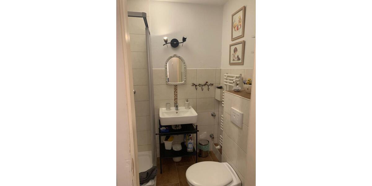 Moblierte Dachgeschosswohnung ab September 2026 zu vermieten 2 zimmer