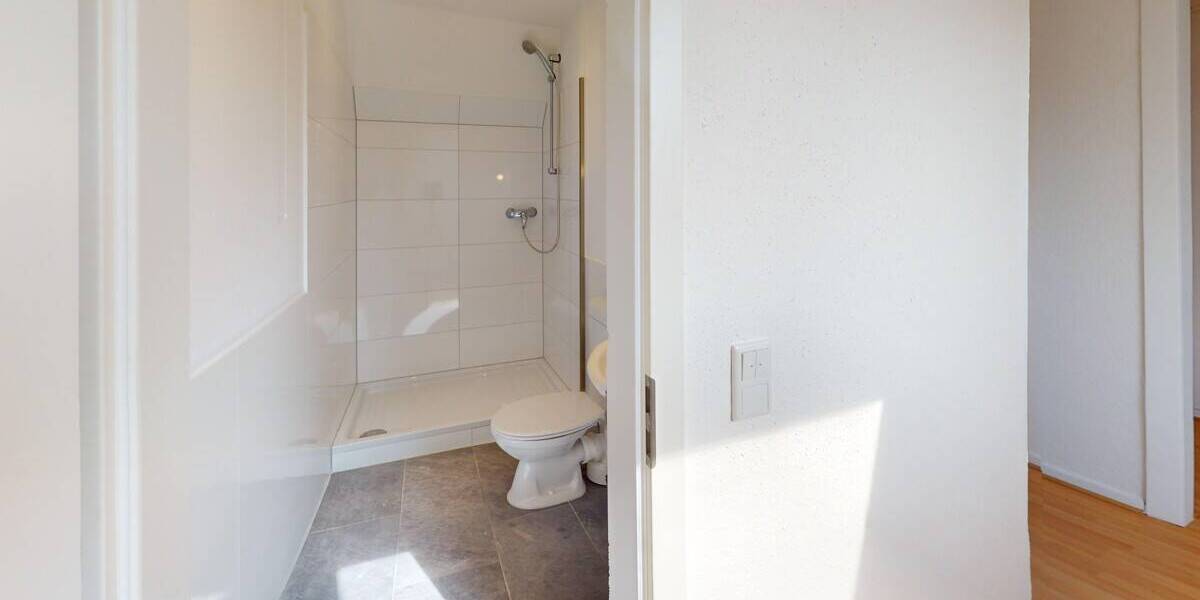 Etagenwohnung Düsseldorf Altstadt - 2 Zimmer, 56 m&sup2;, 875&euro; | Angebot:26439460