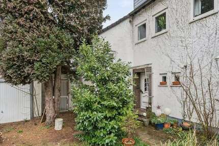 Haus Hilden Kalstert - 9 Zimmer, 245 m&sup2;, 665.000&euro; | Angebot:27038187