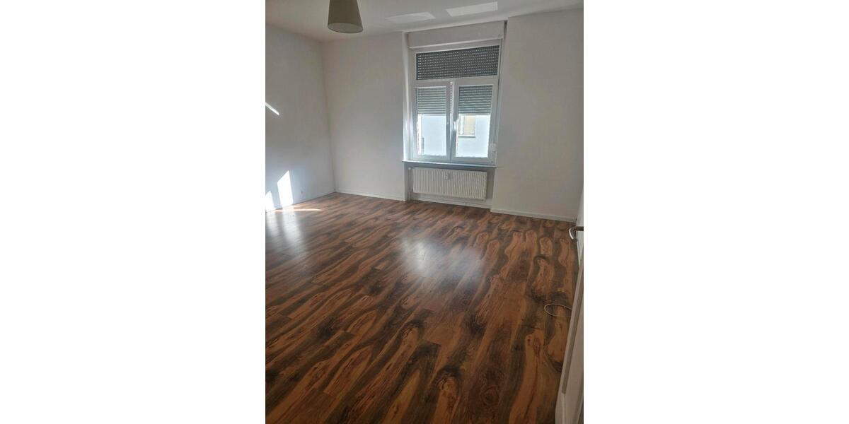 Etagenwohnung Wuppertal Unterbarmen - 4 Zimmer, 118 m&sup2;, 239.000&euro; | Angebot:26820912