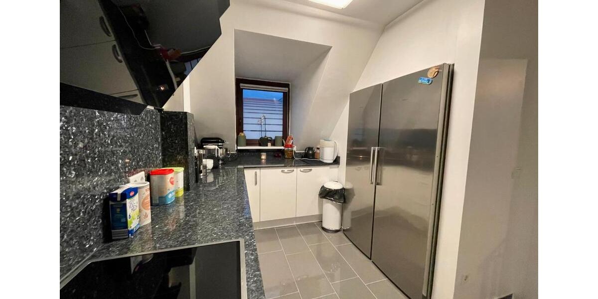 Etagenwohnung Grevenbroich - 3 Zimmer, 90 m&sup2;, 1.199&euro; | Angebot:26424555