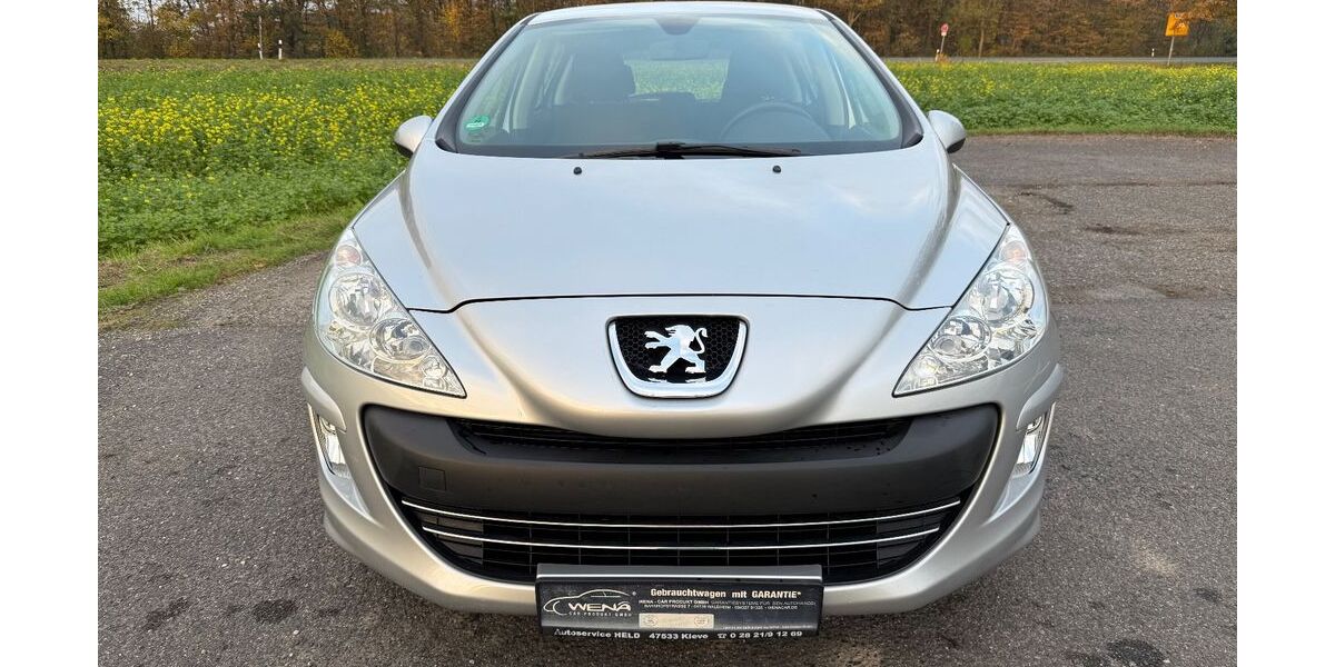 Peugeot 308 76.000 km 5.850 &euro; Neukirchen-Vluyn (bei Duisburg) 47506