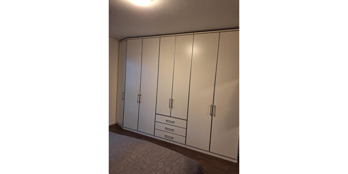 Etagenwohnung Düsseldorf Stadtbezirk 2 - 3 Zimmer, 80 m&sup2;, 1.350&euro; | Angebot:25225238