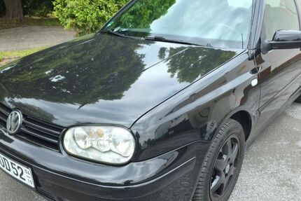 VW Golf 241.000 km 2.500 &euro; Ratingen 40880