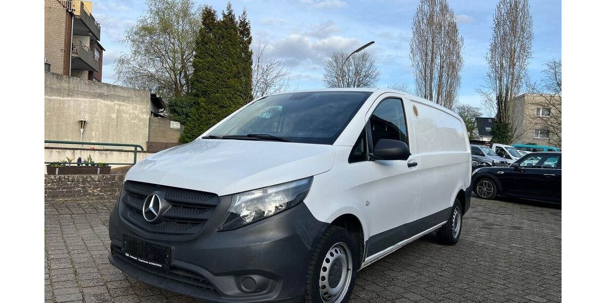 Mercedes-Benz Vito 288.061 km 8.980 &euro; Düsseldorf 40597