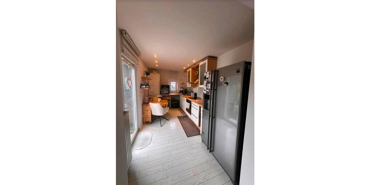 Doppelhaushälfte Duisburg Rheinhausen - 8 Zimmer, 180 m&sup2;, 520.000&euro; | Angebot:27083305