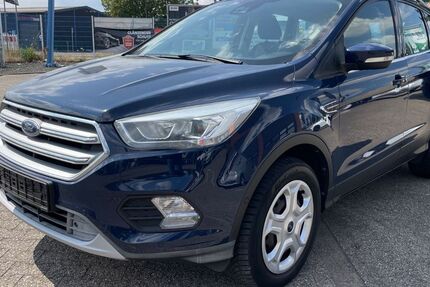 Ford Kuga 127.000 km 7.999 &euro; Mönchengladbach 41238