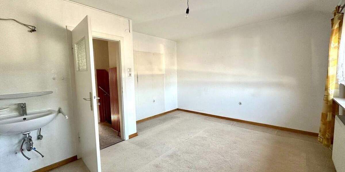 Gut geschnittenes Reihenhaus mit schönem Sonnengarten 3 zimmer