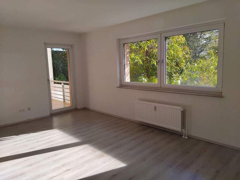 JT an CS - MB 16.11.2025 Sehr schöne 2 Zimmer Wohnung mit Balkon in Duisburg zu vermieten 2 zimmer