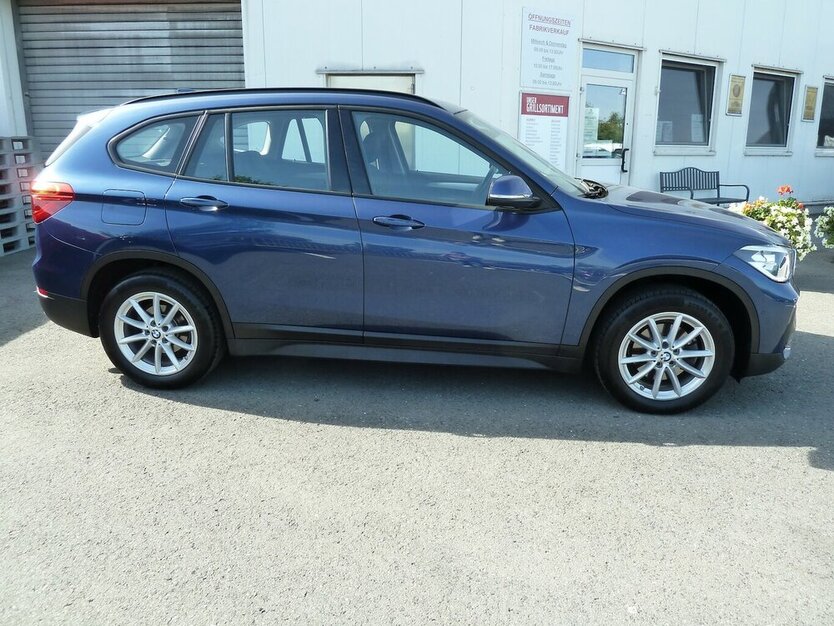 BMW X1 X drive18 D Avantage Sportsitzei AHK PDC DAB 188.000 km 16.800 € Ratingen 40885