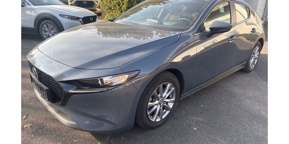 Mazda 3 42.596 km 17.820 &euro; Neuss 41464