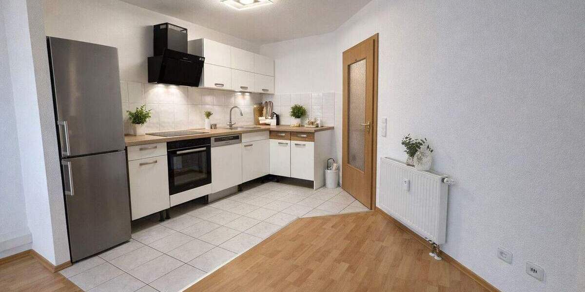 Gepflegte 3-Zimmer-Wohnung mit sonnigem Balkon und Stellplatz in zentraler Lage 3 zimmer