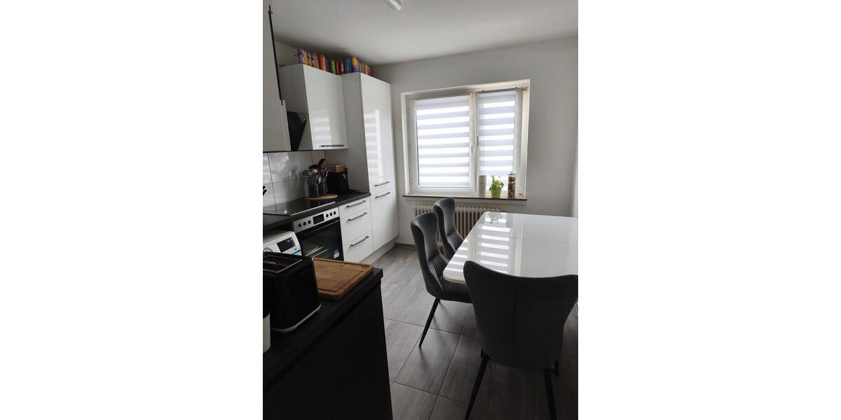 Etagenwohnung Düsseldorf Stadtbezirk 3 - 3 Zimmer, 70 m&sup2;, 299.000&euro; | Angebot:26443878