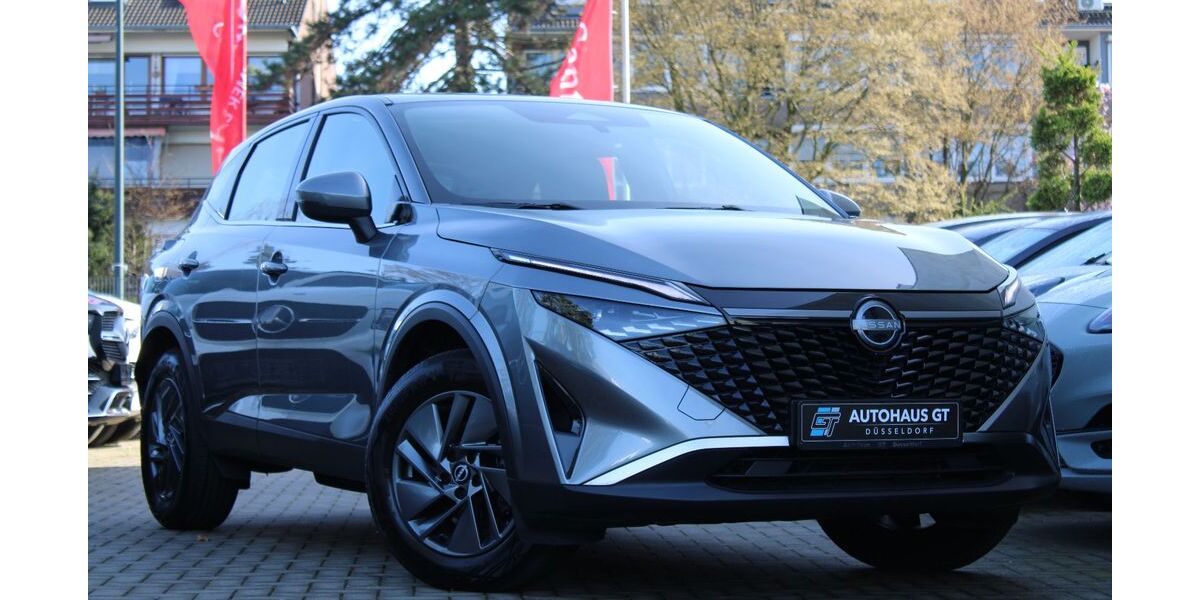 Nissan Qashqai 18.261 km 23.999 &euro; Düsseldorf 40625