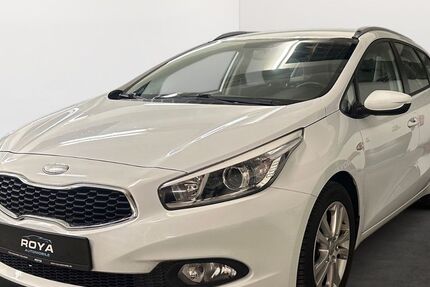 Kia ceed / Ceed 143.000 km 6.390 &euro; Düsseldorf 40477