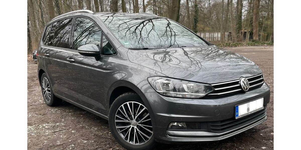 VW Touran 195.000 km 15.650 &euro; Oberhausen 46119