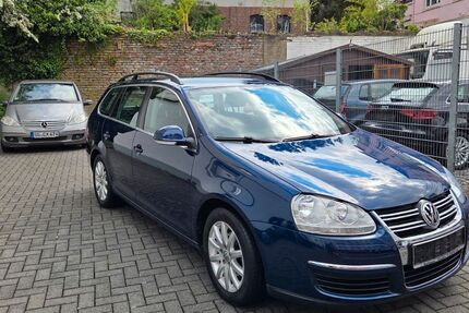 VW Golf 140.000 km 4.999 &euro; Solingen 42655