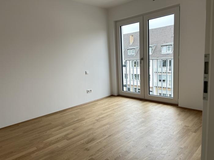 Etagenwohnung Düsseldorf Stadtbezirk 3 - 3 Zimmer, 75 m&sup2;, 1.575&euro; | Angebot:25854632