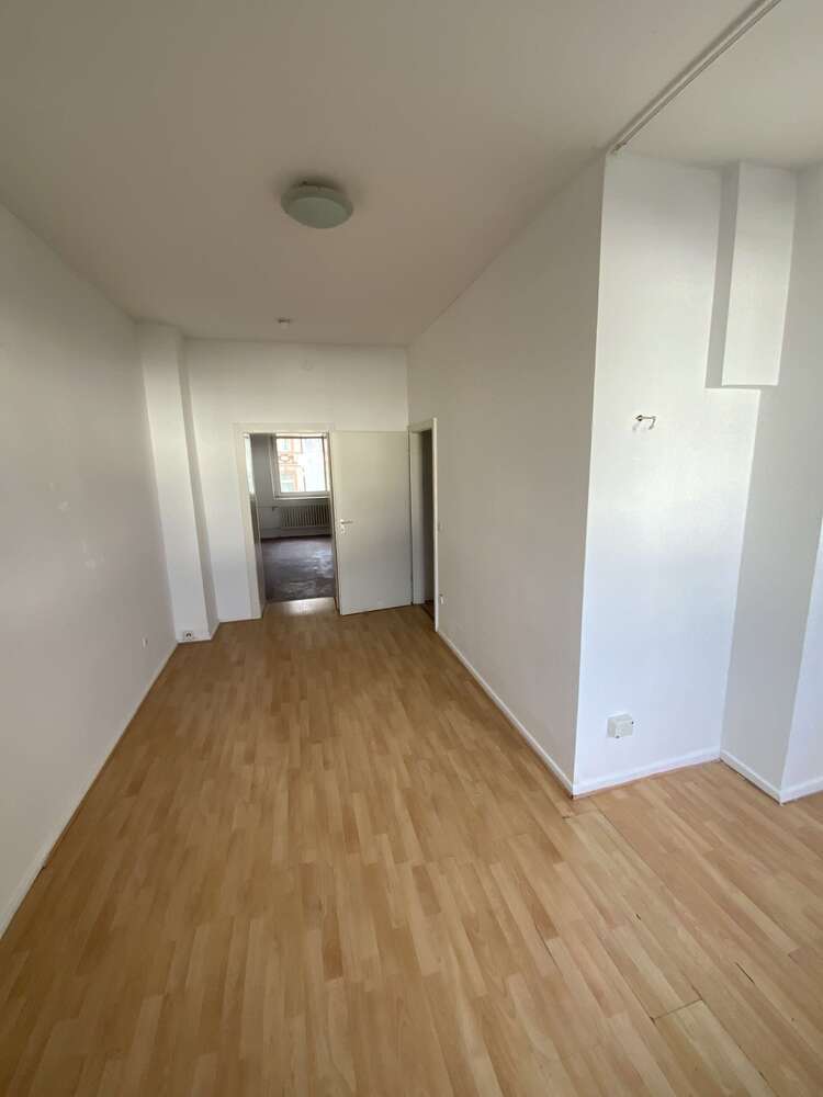 Wohnung zum Mieten in Düsseldorf 425 € 40.15 m²
