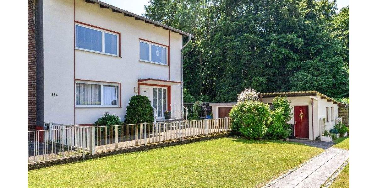 Mehrfamilienhaus, Wohnhaus Leverkusen Lützenkirchen - 6 Zimmer, 146 m&sup2;, 550.000&euro; | Angebot:25822680