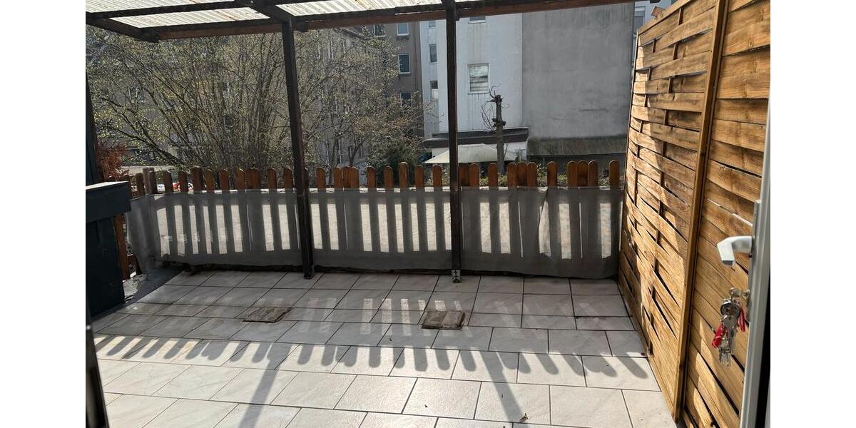 Etagenwohnung Krefeld - 4 Zimmer, 99 m&sup2;, 1.000&euro; | Angebot:25416072