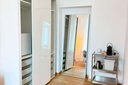 Wohnung Krefeld Krefeld-Mitte - 1.5 Zimmer, 30 m&sup2;, 550&euro; | Angebot:26906764