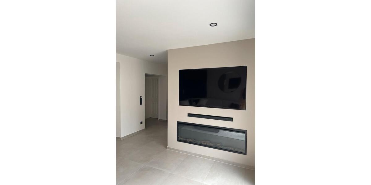 Luxus-Wohnung, kernsaniert, Garten & Smart Home 3 zimmer