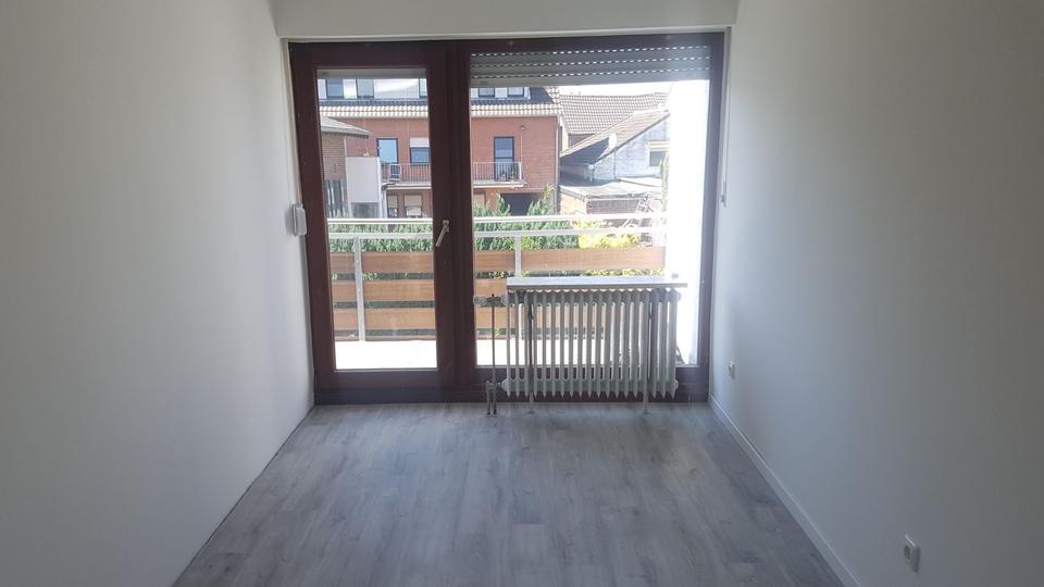 Saniertes und modern gestaltetes Reiheneckhaus in Willich-Neersen 4.5 zimmer