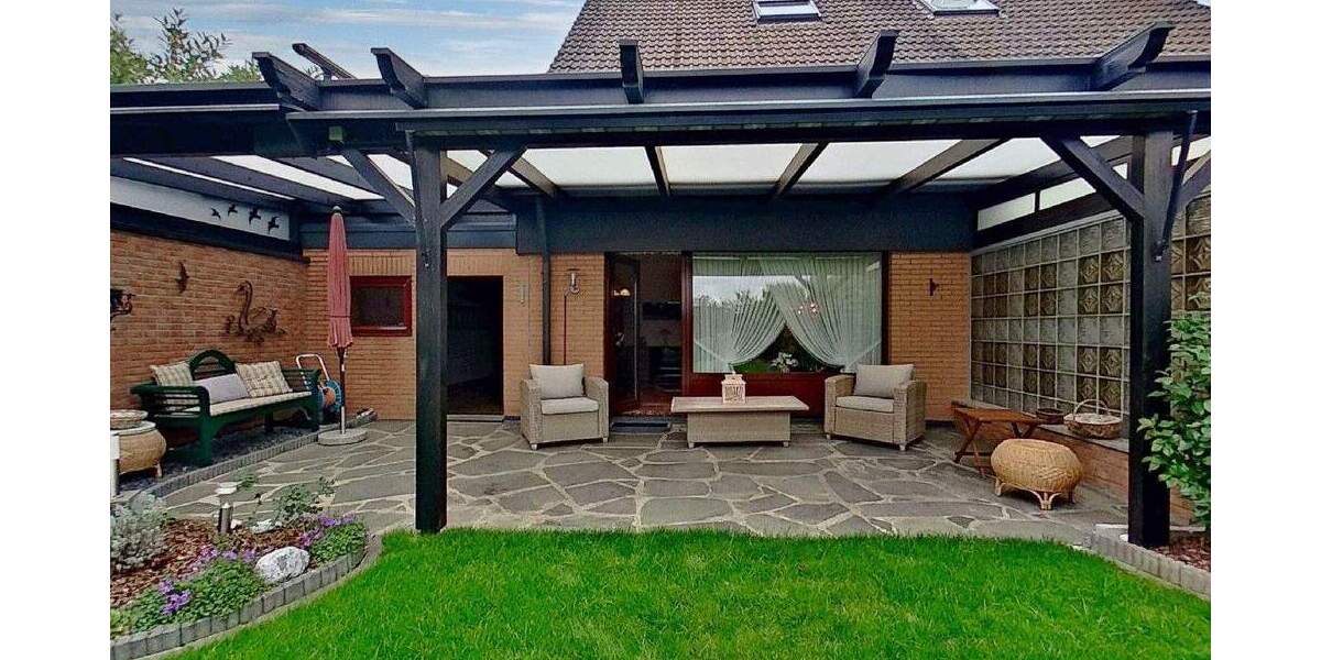 Gibt es ja doch ! Klassische kleine Doppelhaushälfte in schöner Lage von Kaarst - Vorst 4 zimmer