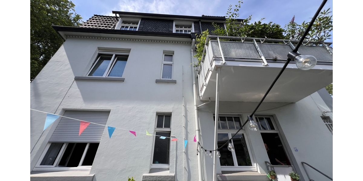 Altbaucharme auf ca. 102 m² – stilvolle 3-Zimmer-Wohnung in Solingen-Wald - Etagenwohnung Solingen Wald | Angebot:27055297