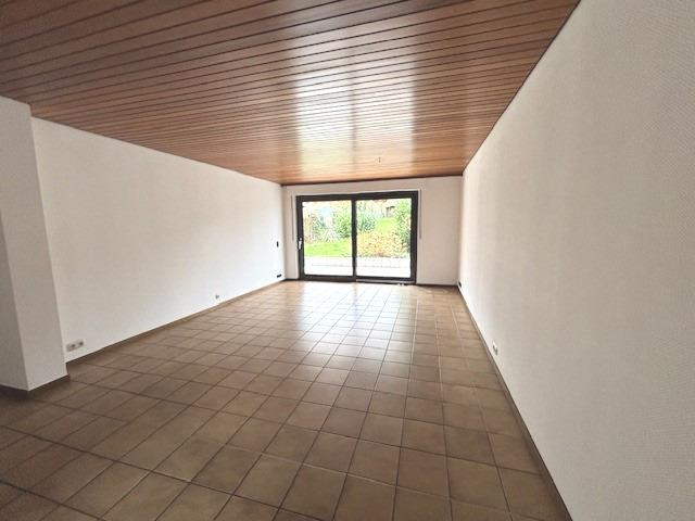 Erdgeschoßwohnung Mönchengladbach Süd - 3 Zimmer, 90 m&sup2;, 800&euro; | Angebot:25784490