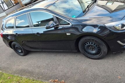 Opel Astra 108.000 km 7.999 &euro; Remscheid 42857