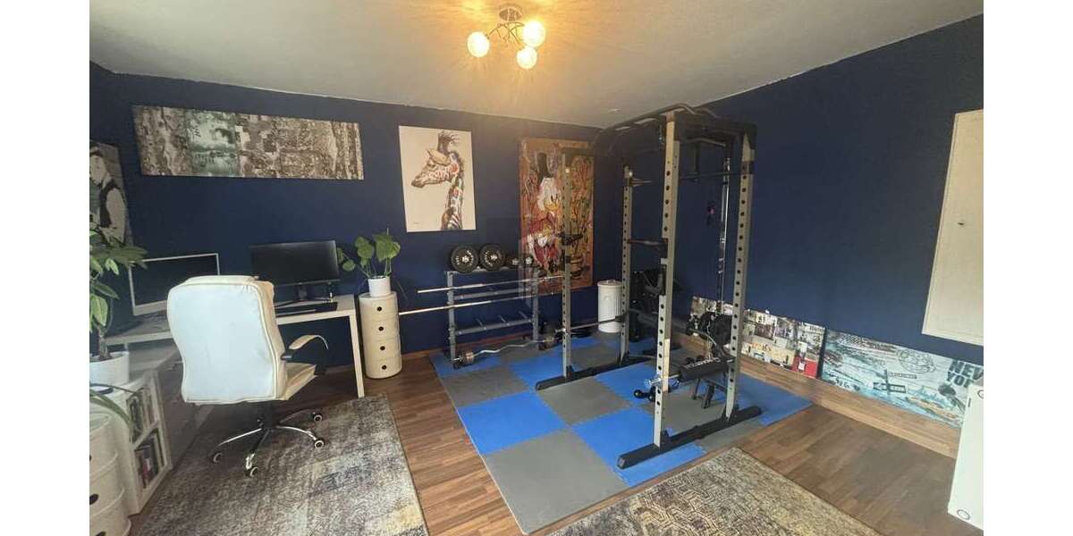 Etagenwohnung Duisburg Duisburg-Mitte - 2.5 Zimmer, 80 m&sup2;, 480&euro; | Angebot:25830802