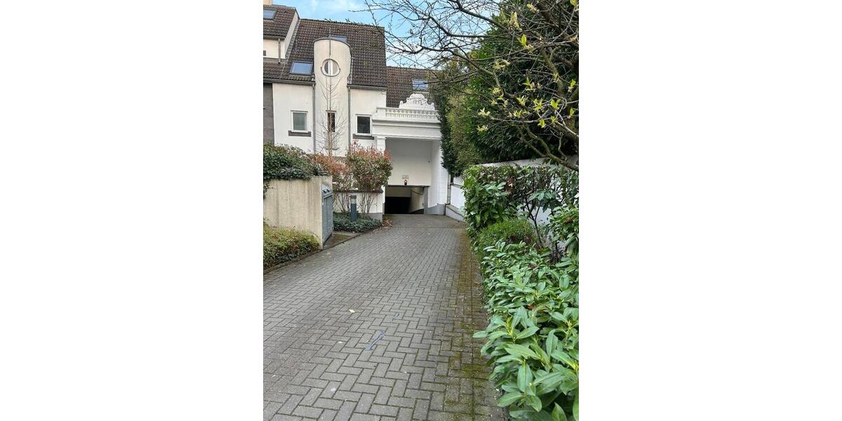 Garagen / Stellplätze Düsseldorf Niederkassel - 130&euro; | Angebot:20500751