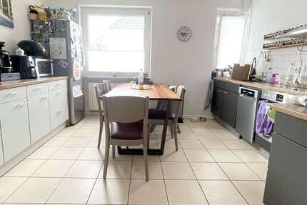 Wohnung zum Kaufen in Gelsenkirchen 148.000 € 95 m² 4 zimmer