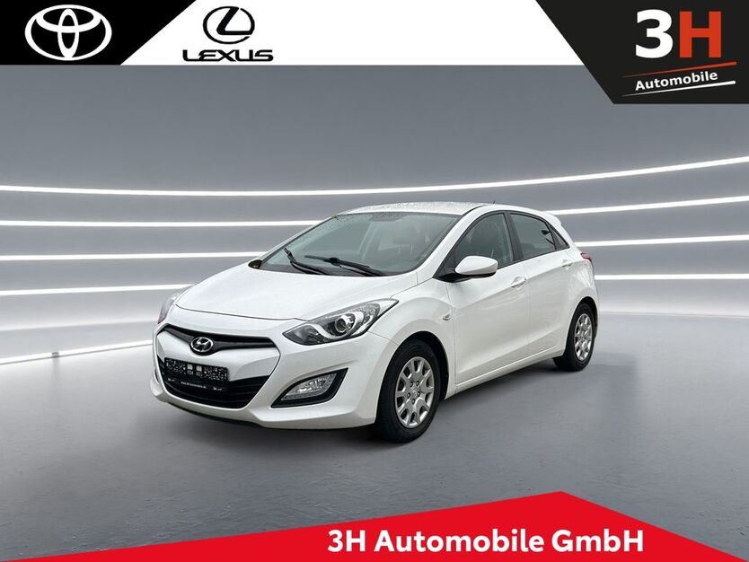 Hyundai i30 89.000 km 8.490 € Köln 51149