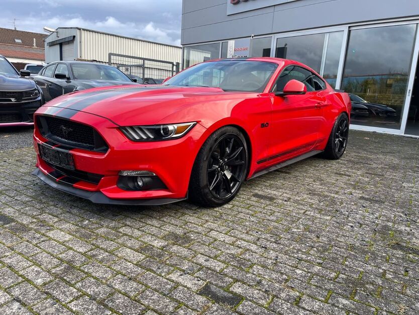 Ford Mustang 23.812 km 39.890 € Bergheim 50129