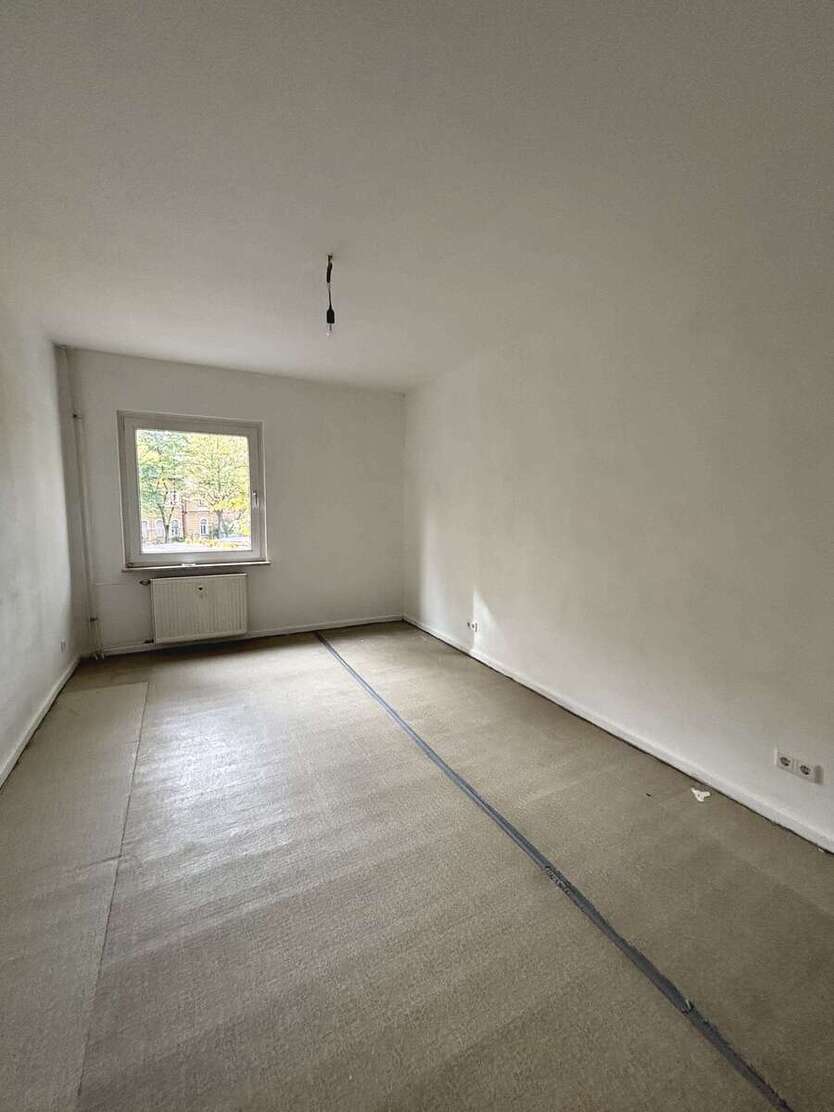 Wohnung zum Mieten in Duisburg 280 € 42.4 m²