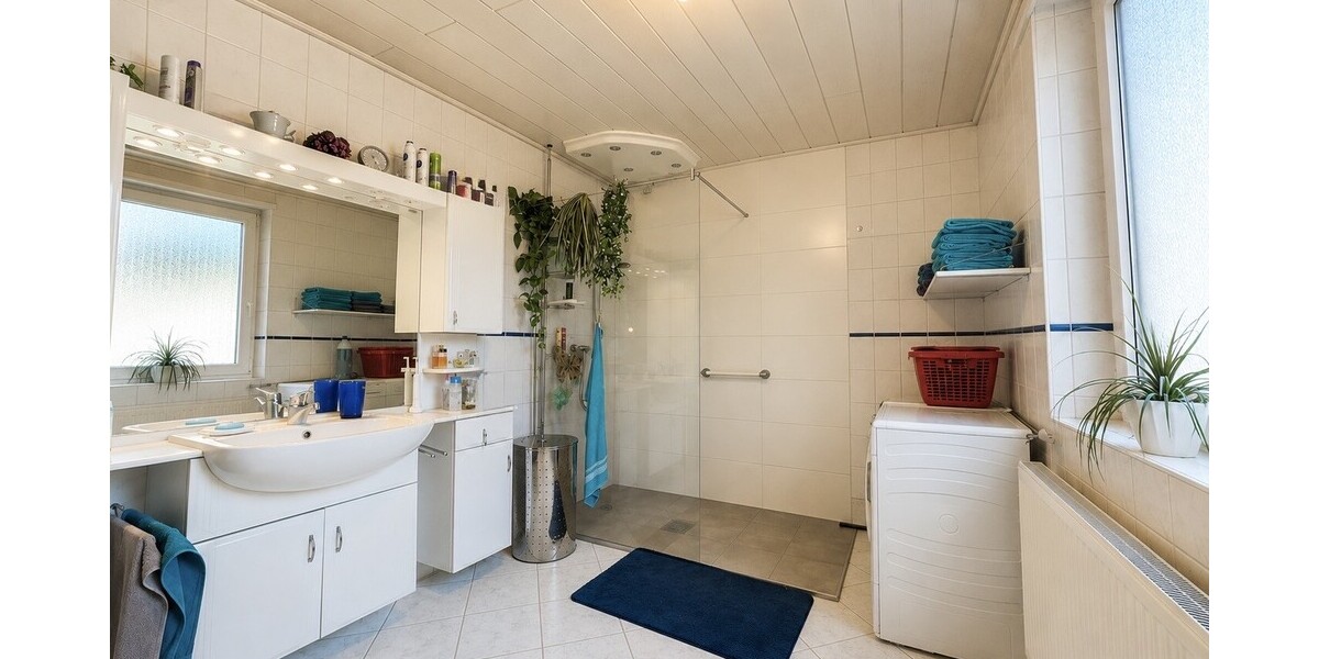 Kempen - Großes Grundstück. Freistehendes Haus. Viele Möglichkeiten. - Einfamilienhaus Kempen | Angebot:26913979
